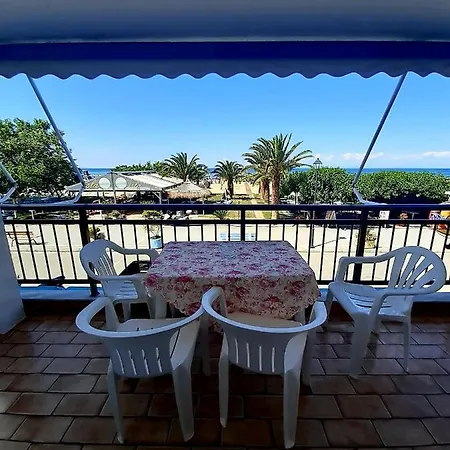 Nefelis Apartman