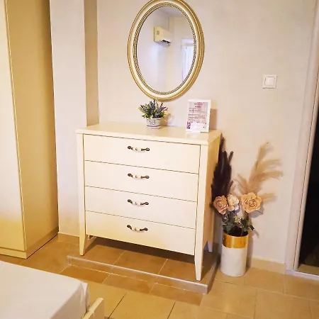 Nefelis Apartman